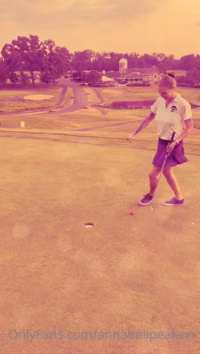 What a perfect day to grab a long iron and fill those holes! Iâm talking about golf of course! ððððððð_1.mp4