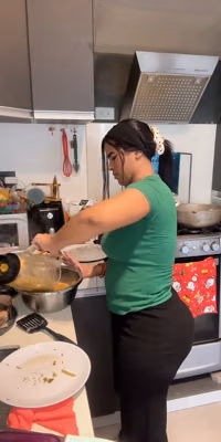 anyelifloress black pants.mp4
