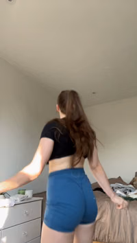 The bounces jazminesinging.mp4