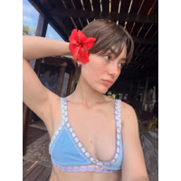 IG isabellalondono1 TT isalondo._ 2026-05 4.jpg