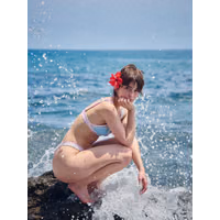 IG isabellalondono1 TT isalondo._ 2026-05 12.jpg