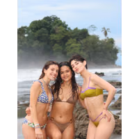IG isabellalondono1 TT isalondo._ 2026-05 6.jpg