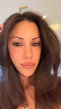 7647771934809214238_original.mov