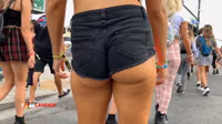 FireCandids_30.mp4