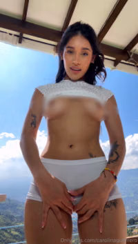 4543784945--carolinaguerrero_10661438095126.mp4