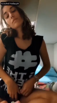 48E602D-720p.mp4