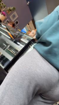 Jigglyass.mov