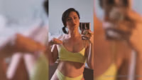8d021df2c440874183640f7b19e8a6243.mp4