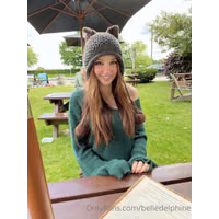 [Belle Delphine] Outside Set 1 019.jpg