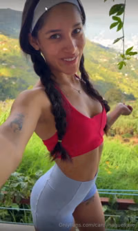 4391173916--carolinaguerrero_10340470214217.mp4