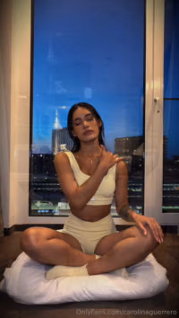 4519437330--carolinaguerrero_10328040387349.mp4