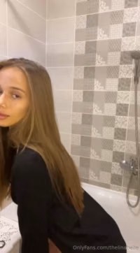 3317526254205069436.mp4