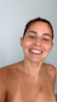 Agatha Vega_2026-04-10_since you all loved my messy photo from yesterday where I showed you the process… I’ll show you a little more 🤭 hahaha I think you’ll enjoy it.mp4