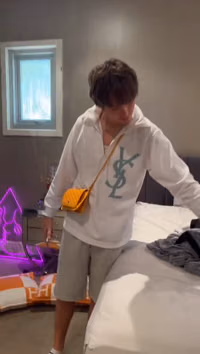 1 (241).mp4