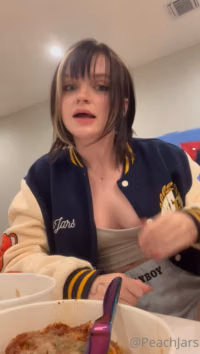 0h5yz829x3mf6937ptgvw_source.mp4