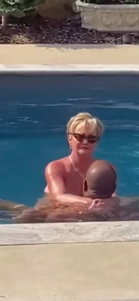 786786.mp4