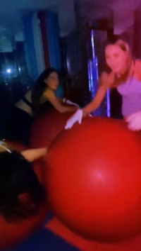tikmate.app_7051060526926810370.mp4
