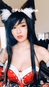 pokimane_tiktok11.mp4