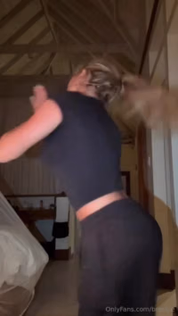 MQ4rZNP681t.mp4