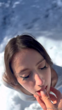 HelloMoonli Vids