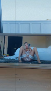 uvBhR231_720p.mp4