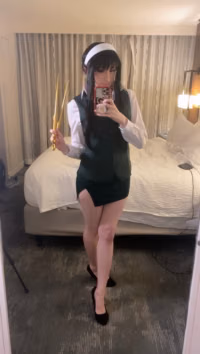 [Mangoloo] Office Lady Yor Selfies