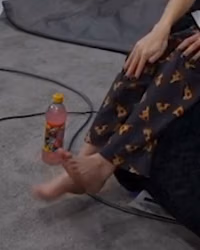 feetsies-XDl5hi8o.mp4