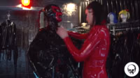 Transformierung zur Gummipuppe.mp4