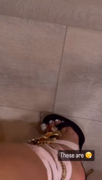 Ash Kash Feet