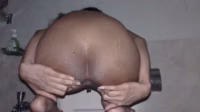 pissing indian babe