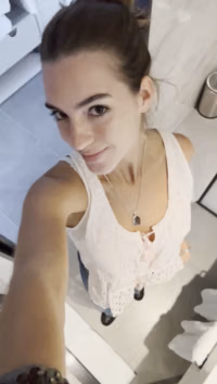 [2025-04-21] bea32d85-8116-4e2b-8a9a-615f55a0e10e.mov