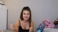 u7TYYu1sYOI-WHAT GOES THROUGH A 19 YEAR OLDS HEAD ｜ Lauren Alexis.mp4