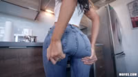 [Mofos] Naomi Woods - Sweet Naomi.mp4