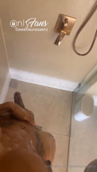 Post can you dry me off ☺️ by sweetlaurasaenz from OnlyFans Coomer.mp4