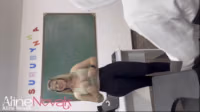 A aluna mais comportada da sala de aula vai ajudar dois colegas.mp4