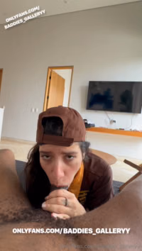 ups delivery girl baddiesgallery.mp4