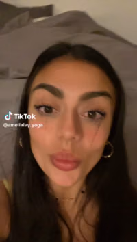 Amelia Ivy TikToks
