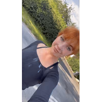 Creamy Redhead.gif