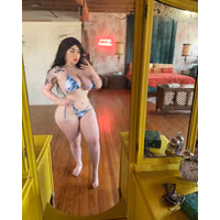 It’s swimsuit season.jpeg