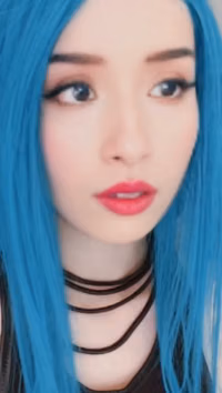 Pokimane Tiktok (18).mp4