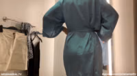 Shopping with Ariana.mp4