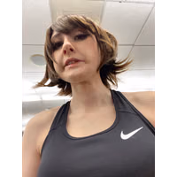 Mangoloo - Makoto Niijima Workout Selfies