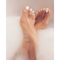 trans_queen_G_1406387975114661890_1482071998578806789_1.jpg