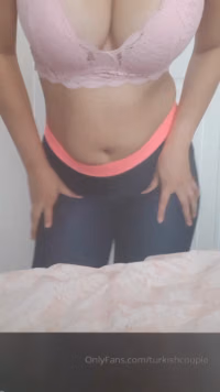 turkishcouple_2019.09.19_62133859_A_little_tities_play_before_the_gym.mp4