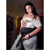 Anaconda Noire OnlyFans anacondanoire-26-04-2020-34681733-On_your_knees..jpg