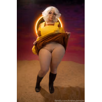 BishoujoMom-Muriel-Bagge-Nude-Cosplay-Fansly-Set-Leaked-6.jpg