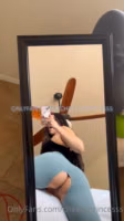 Kimmy Ripped Leggings.mp4