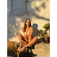 Natalie-Roush-Golden-Hour-Bikini-19-jT6qn8vj-scaled.jpg