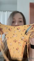 Swimsuit changing OF 0go1mjpec5wtx865ehjgb_720p.mp4
