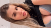 26 ─ Me masturbando ESCONDIDA no banheiro da ACADEMIA.mp4